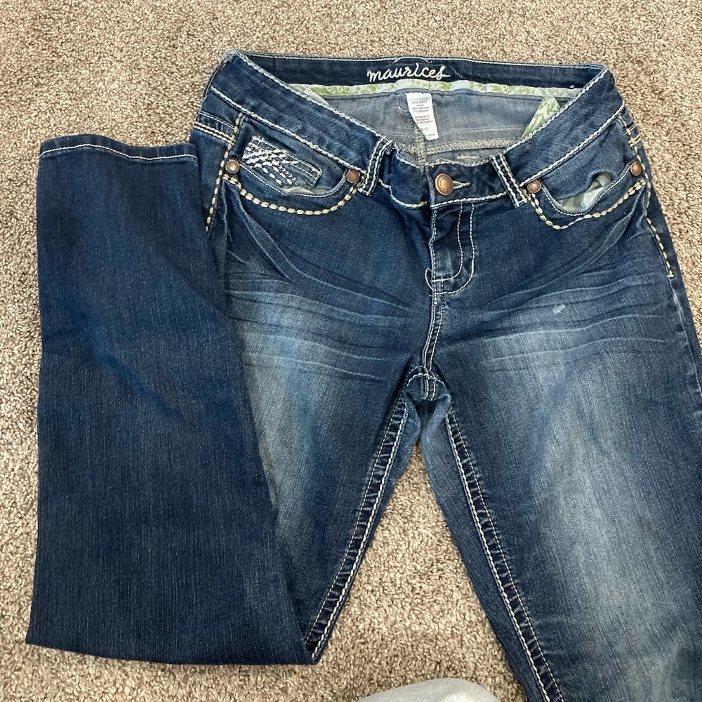 Maurices jeans